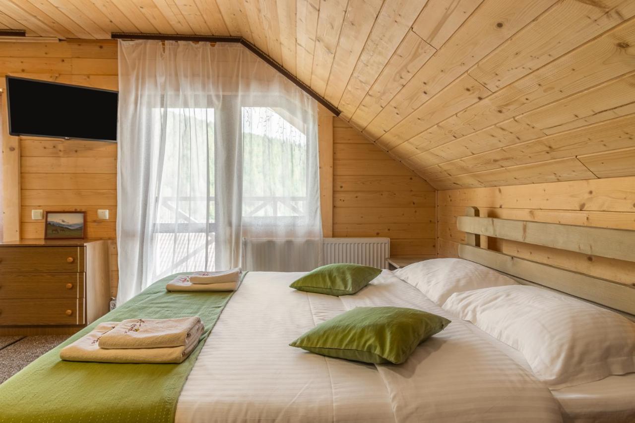 Konopka Guest House Μπούκοβελ Εξωτερικό φωτογραφία