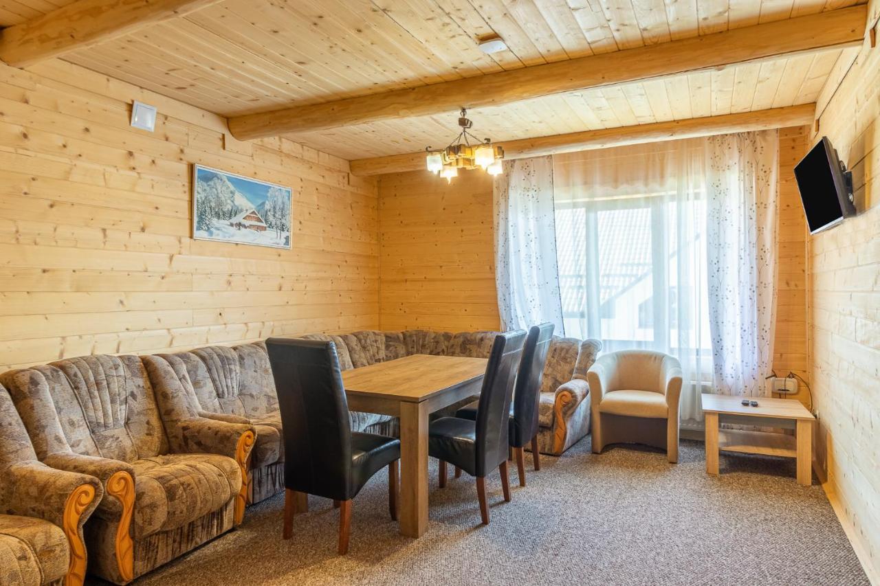 Konopka Guest House Μπούκοβελ Εξωτερικό φωτογραφία